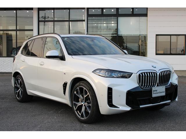 Ｘ５ ｘＤｒｉｖｅ　４０ｄ　Ｍスポーツ　正規認定中古車　２１インチアロイホイール　前後シートヒーター　パノラマガラスサンルーフ　フロントベンチレーションシート　レザーシート　全方位カメラ　アップルカープレイ　エアサスペンション（7枚目）