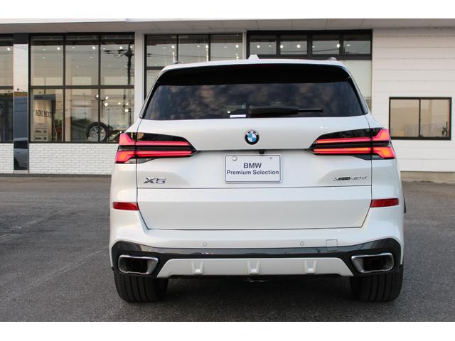 Ｘ５ ｘＤｒｉｖｅ　４０ｄ　Ｍスポーツ　正規認定中古車　２１インチアロイホイール　前後シートヒーター　パノラマガラスサンルーフ　フロントベンチレーションシート　レザーシート　全方位カメラ　アップルカープレイ　エアサスペンション（10枚目）