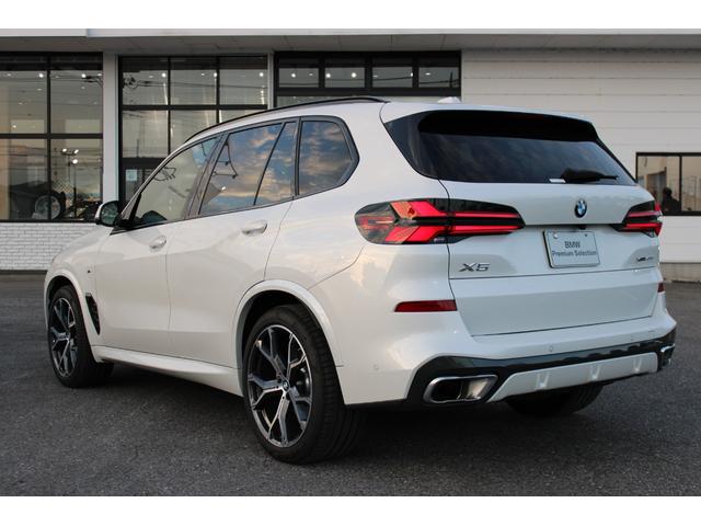 Ｘ５ ｘＤｒｉｖｅ　４０ｄ　Ｍスポーツ　正規認定中古車　２１インチアロイホイール　前後シートヒーター　パノラマガラスサンルーフ　フロントベンチレーションシート　レザーシート　全方位カメラ　アップルカープレイ　エアサスペンション（11枚目）