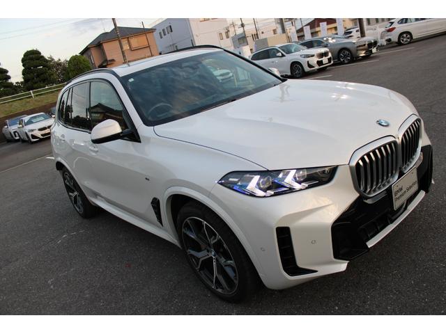 Ｘ５ ｘＤｒｉｖｅ　４０ｄ　Ｍスポーツ　正規認定中古車　２１インチアロイホイール　前後シートヒーター　パノラマガラスサンルーフ　フロントベンチレーションシート　レザーシート　全方位カメラ　アップルカープレイ　エアサスペンション（13枚目）
