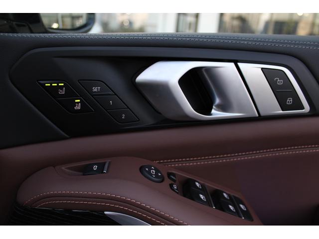 Ｘ５ ｘＤｒｉｖｅ　４０ｄ　Ｍスポーツ　正規認定中古車　２１インチアロイホイール　前後シートヒーター　パノラマガラスサンルーフ　フロントベンチレーションシート　レザーシート　全方位カメラ　アップルカープレイ　エアサスペンション（20枚目）