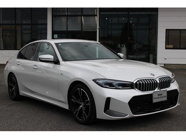 ３シリーズ ３２０ｄ　ｘＤｒｉｖｅ　Ｍスポーツ　正規認定中古車、１８インチアロイホイール、アンビエントライト、電動フロントシート、プライバシーガラス（リアガラス）、シートヒーター（フロント左右）、ハイビーム・アシスタント、スルーローディングシステム（7枚目）