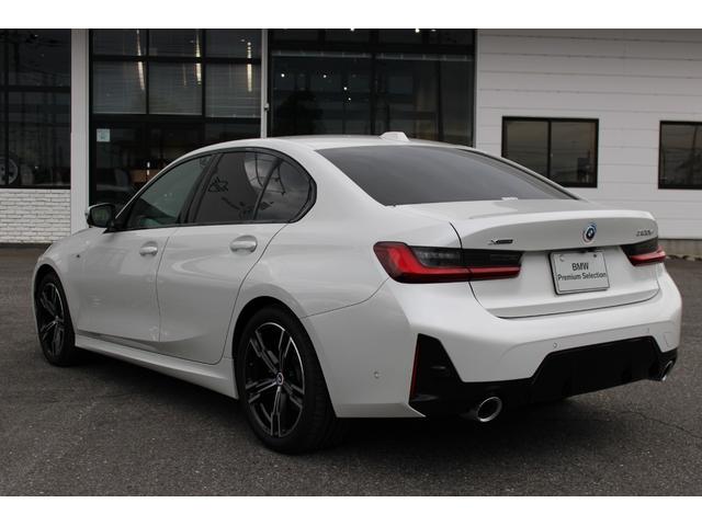 ３シリーズ ３２０ｄ　ｘＤｒｉｖｅ　Ｍスポーツ　正規認定中古車、１８インチアロイホイール、アンビエントライト、電動フロントシート、プライバシーガラス（リアガラス）、シートヒーター（フロント左右）、ハイビーム・アシスタント、スルーローディングシステム（11枚目）