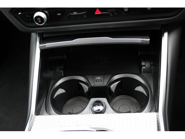 ３シリーズ ３２０ｄ　ｘＤｒｉｖｅ　Ｍスポーツ　正規認定中古車、１８インチアロイホイール、アンビエントライト、電動フロントシート、プライバシーガラス（リアガラス）、シートヒーター（フロント左右）、ハイビーム・アシスタント、スルーローディングシステム（40枚目）