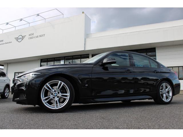 ３シリーズ ３３０ｅ　ＭスポーツアイパフォーマンスＥＤシャドー　正規認定中古車　１８インチアロイホイール　Ｍスポーツパッケージ　コンフォートアクセス　電動フロントシート　フロントシートヒーター　アクティブクルーズコントロール　トップ・サイドビューカメラ（6枚目）