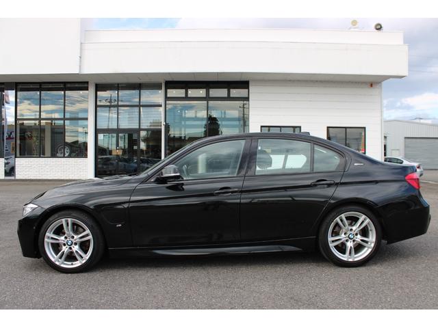 ３シリーズ ３３０ｅ　ＭスポーツアイパフォーマンスＥＤシャドー　正規認定中古車　１８インチアロイホイール　Ｍスポーツパッケージ　コンフォートアクセス　電動フロントシート　フロントシートヒーター　アクティブクルーズコントロール　トップ・サイドビューカメラ（17枚目）