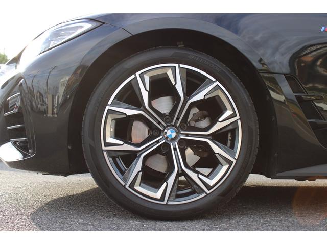 ４シリーズ ４２０ｉグランクーペ　Ｍスポーツハイラインパッケージ　正規認定中古車　エディションシャドウ　１９インチアロイホイール　Ｍスポーツパッケージ　コンフォートアクセス　アンビエントライト　プライバシーガラス　フロント電動シート　フロントシートヒーター（7枚目）