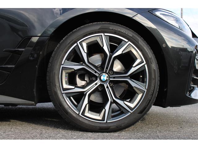 ４シリーズ ４２０ｉグランクーペ　Ｍスポーツハイラインパッケージ　正規認定中古車　エディションシャドウ　１９インチアロイホイール　Ｍスポーツパッケージ　コンフォートアクセス　アンビエントライト　プライバシーガラス　フロント電動シート　フロントシートヒーター（10枚目）