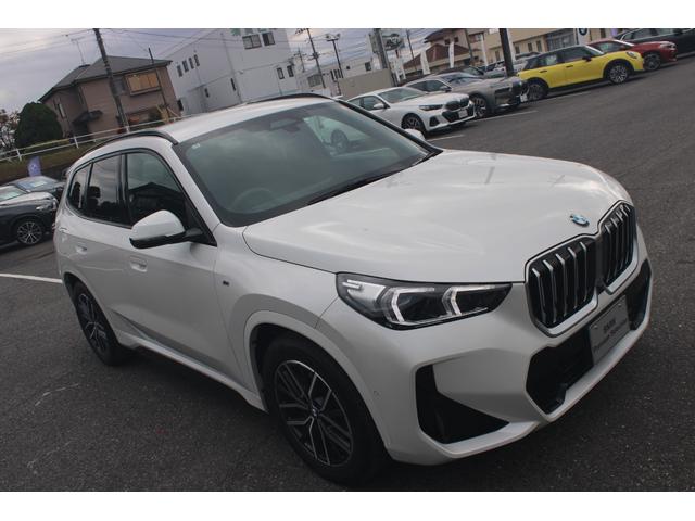 Ｘ１ ｘＤｒｉｖｅ　２０ｄ　Ｍスポーツ　正規認定中古車　１８インチアロイホイール　アダプティブＭサスペンション　フロントシートヒーター　フロント電動シート　ハイビームアシスタント　ヘッドアップディスプレイ　アップルカープレイ（17枚目）
