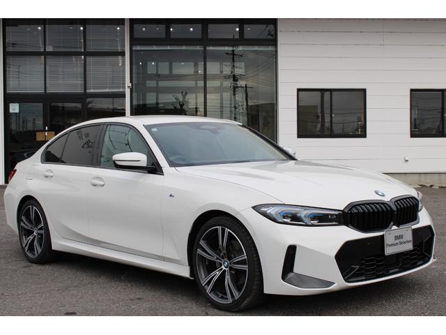 3シリーズ 320d xDriveMスポーツエディションシャドー 正規認定中古車 19インチアロイホイール コンフォートアクセス フロント電動シート フロントシートヒーター ハイビームアシスタント アンビエントライト 電動トランク アップルカープレイ(11枚目)