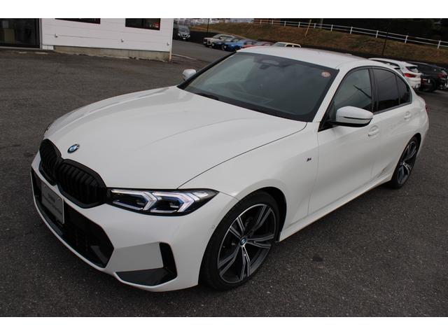 3シリーズ 320d xDriveMスポーツエディションシャドー 正規認定中古車 19インチアロイホイール コンフォートアクセス フロント電動シート フロントシートヒーター ハイビームアシスタント アンビエントライト 電動トランク アップルカープレイ(18枚目)