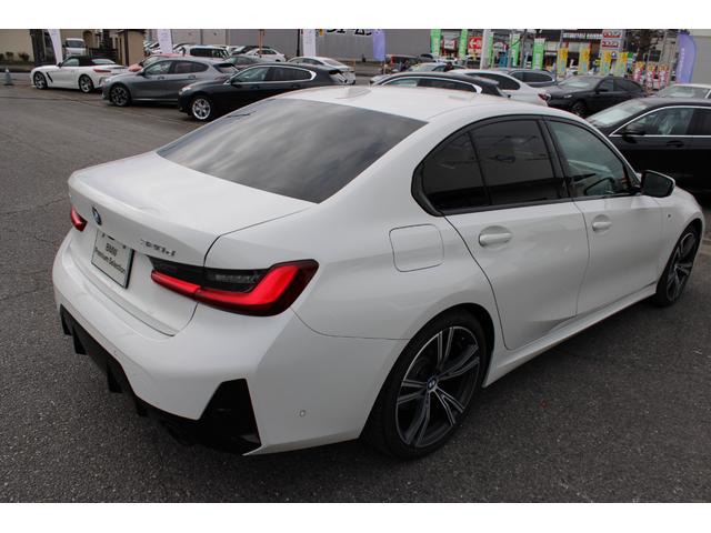 3シリーズ 320d xDriveMスポーツエディションシャドー 正規認定中古車 19インチアロイホイール コンフォートアクセス フロント電動シート フロントシートヒーター ハイビームアシスタント アンビエントライト 電動トランク アップルカープレイ(19枚目)