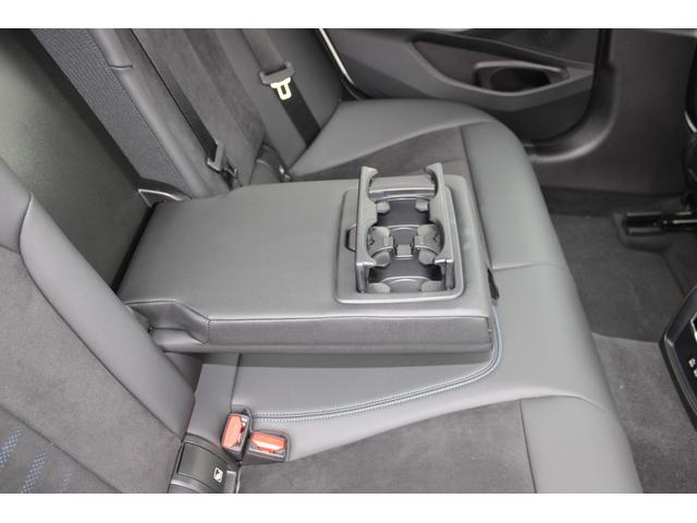 3シリーズ 320d xDriveMスポーツエディションシャドー 正規認定中古車 19インチアロイホイール コンフォートアクセス フロント電動シート フロントシートヒーター ハイビームアシスタント アンビエントライト 電動トランク アップルカープレイ(59枚目)