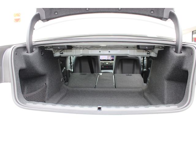 3シリーズ 320d xDriveMスポーツエディションシャドー 正規認定中古車 19インチアロイホイール コンフォートアクセス フロント電動シート フロントシートヒーター ハイビームアシスタント アンビエントライト 電動トランク アップルカープレイ(64枚目)