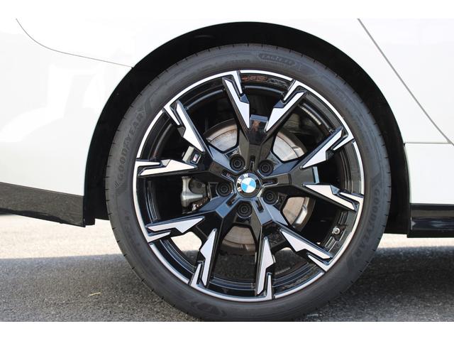 ２シリーズ ２２０ｄグランクーペ　Ｍスポーツ　正規認定中古車　弊社デモカー　１９インチアロイホイール　アダプティブＭサスペンション　電動フロントシート　フロントシートヒーター　ヘッドアップディスプレイ　ハーマンカードンサラウンドシステム（7枚目）