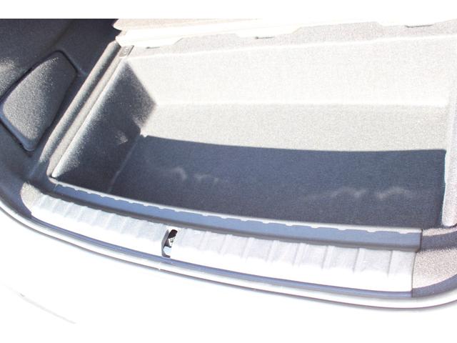 ２シリーズ ２２０ｄグランクーペ　Ｍスポーツ　正規認定中古車　弊社デモカー　１９インチアロイホイール　アダプティブＭサスペンション　電動フロントシート　フロントシートヒーター　ヘッドアップディスプレイ　ハーマンカードンサラウンドシステム（59枚目）