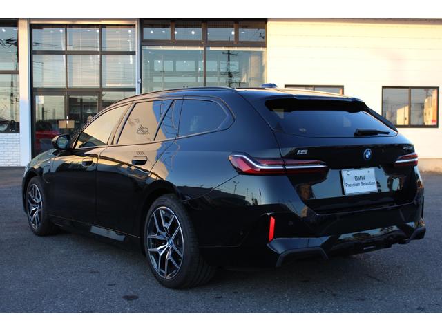 i5 eDrive 40ツーリング エクセレンス 正規認定中古車 弊社デモカー 20インチアロイホイール Mスポーツパッケージ クラフテッドガラスフィニッシュ フロント・リアシートヒーター パノラマガラスサンルーフ アップルカープレイ(14枚目)