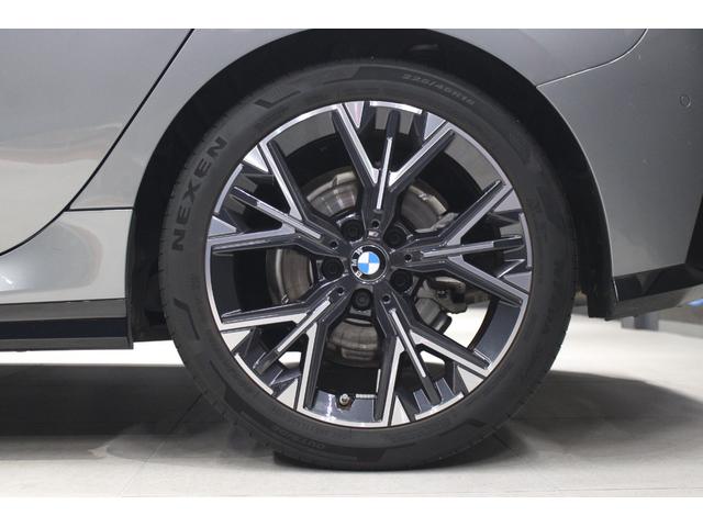 １シリーズ １２０　Ｍスポーツ　正規認定中古車　１８インチアロイホイール　Ｍスポーツパッケージ　フロント電動シート　フロントシートヒーター　ハイビームアシスタント　ヘッドアップディスプレイ　コンフォートアクセス（8枚目）