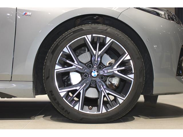 １シリーズ １２０　Ｍスポーツ　正規認定中古車　１８インチアロイホイール　Ｍスポーツパッケージ　フロント電動シート　フロントシートヒーター　ハイビームアシスタント　ヘッドアップディスプレイ　コンフォートアクセス（10枚目）