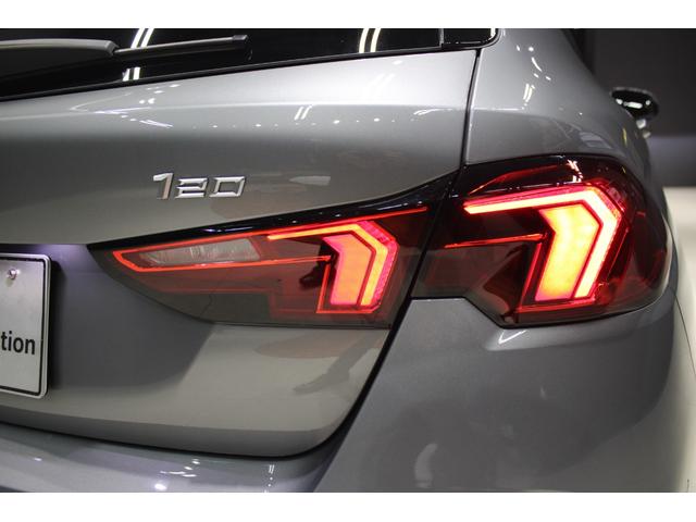 １シリーズ １２０　Ｍスポーツ　正規認定中古車　１８インチアロイホイール　Ｍスポーツパッケージ　フロント電動シート　フロントシートヒーター　ハイビームアシスタント　ヘッドアップディスプレイ　コンフォートアクセス（21枚目）
