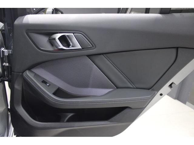 １シリーズ １２０　Ｍスポーツ　正規認定中古車　１８インチアロイホイール　Ｍスポーツパッケージ　フロント電動シート　フロントシートヒーター　ハイビームアシスタント　ヘッドアップディスプレイ　コンフォートアクセス（54枚目）