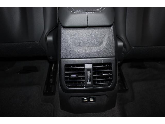 １シリーズ １２０　Ｍスポーツ　正規認定中古車　１８インチアロイホイール　Ｍスポーツパッケージ　フロント電動シート　フロントシートヒーター　ハイビームアシスタント　ヘッドアップディスプレイ　コンフォートアクセス（56枚目）