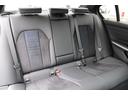 320d xDriveMスポーツエディションシャドー 正規認定中古車 19インチアロイホイール コンフォートアクセス フロント電動シート フロントシートヒーター ハイビームアシスタント アンビエントライト 電動トランク アップルカープレイ(56枚目)