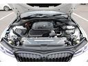 320d xDriveMスポーツエディションシャドー 正規認定中古車 19インチアロイホイール コンフォートアクセス フロント電動シート フロントシートヒーター ハイビームアシスタント アンビエントライト 電動トランク アップルカープレイ(66枚目)