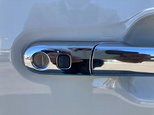 アルトラパンＬＣ ＬＣ　Ｘ　５型　【スズキの日】　オーディオレス　オートライト　プッシュスタート　シートヒーター　オートエアコン　禁煙車　スズキセーフティーサポート　衝突被害軽減システム　アイドリングストップ　横滑り防止機能　衝突安全ボディ　盗難防止システム（36枚目）