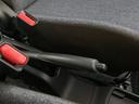 L 【スズキの日】 ラジオ/CDプレイヤー装着車 オートライト シートヒーター スズキセーフティーサポート 衝突被害軽減システム 横滑り防止機能 衝突安全ボディ 盗難防止システム アイドリングストップ ラジオ/CDプレイヤー装着車(27枚目)