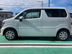 車体色：ピュアホワイトパール 5