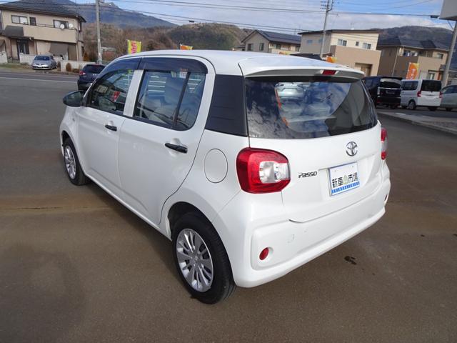 パッソ X S スマートアシスト2 衝突被害軽減ブレーキ アクセル踏み間違い急発進抑制装置 ナビ TV ブルートゥース対応 CD ETC キーレス(8枚目)