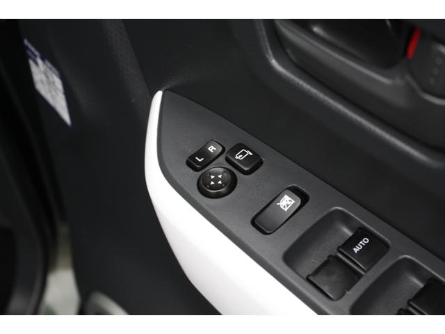 ハスラー Ｘターボ　ターボ　４ＷＤ　デユアルカメラブレーキサポート　車線逸脱警報　運転席シートヒーター　グリップコントロール　ＨＩＤ　ＡＢＳ　Ｗエアバック　プライバイシーガラス　Ｆ両席シートヒーター　純正アルミ　禁煙車（30枚目）