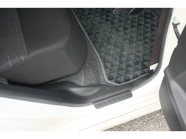 ムーヴ カスタム　ＲＳ　後期モデル　ターボ　メモリーナビ　フルセグＴＶ　ＣＤ／ＤＶＤビデオ　Ｂｌｕｅｔｏｏｔｈ　ＬＥＤライト　ＥＴＣ　エコアイドル　スマートキー　プッシュスタート　ブリッツＺＺＲ車高調　社外１４インチアルミ（35枚目）