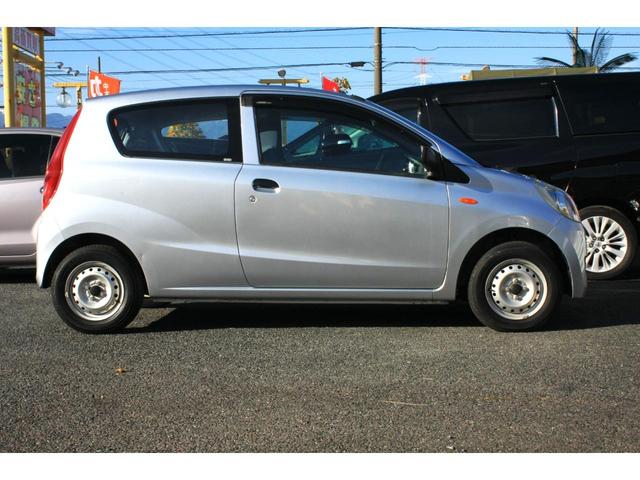 ミラ TX バンモデル最終型 5速MT 走行11.200キロ パワーウインド エアコン パワステ ABS Wエアバック 禁煙車(9枚目)