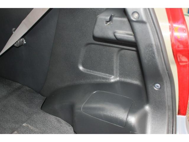 ミラ TX バンモデル最終型 5速MT 走行11.200キロ パワーウインド エアコン パワステ ABS Wエアバック 禁煙車(50枚目)