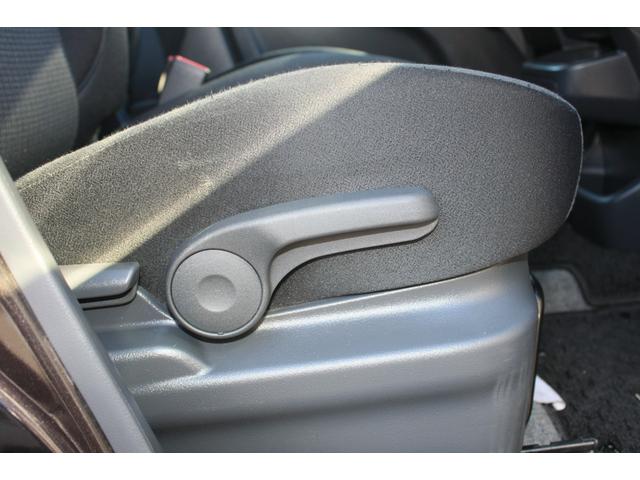 ソリオ Ｘ　黒内装色　ＳＤナビ　ワンセグＴＶ　ＣＤ　電動ドア　ＥＴＣ　ＡＢＳ　Ｗエアバック　キーフリー　プッシュスタート　オートエアコン　純正アルミ　禁煙車　純正エアロ　禁煙車（29枚目）