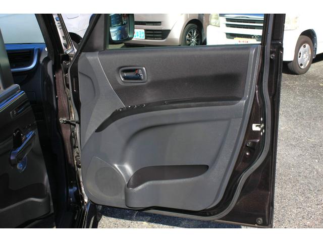 ソリオ Ｘ　黒内装色　ＳＤナビ　ワンセグＴＶ　ＣＤ　電動ドア　ＥＴＣ　ＡＢＳ　Ｗエアバック　キーフリー　プッシュスタート　オートエアコン　純正アルミ　禁煙車　純正エアロ　禁煙車（32枚目）