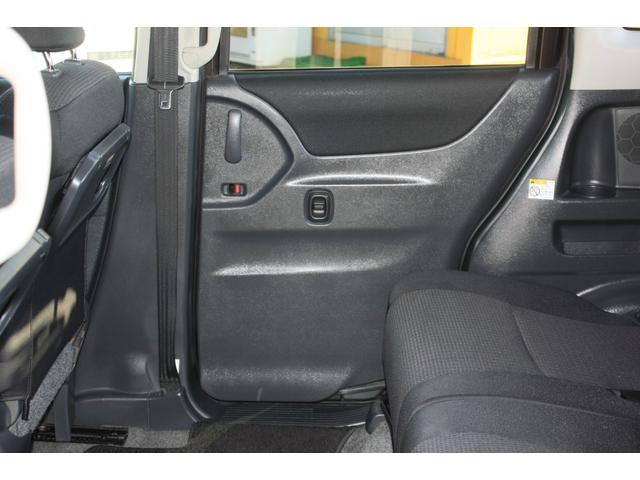 ソリオ Ｘ　黒内装色　ＳＤナビ　ワンセグＴＶ　ＣＤ　電動ドア　ＥＴＣ　ＡＢＳ　Ｗエアバック　キーフリー　プッシュスタート　オートエアコン　純正アルミ　禁煙車　純正エアロ　禁煙車（38枚目）