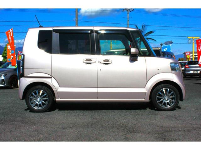 Ｎ－ＢＯＸ Ｇ　両側スライドドア　ベージュ内装色　オートエアコン　ＡＢＳ　Ｗエアバック　スマートキー　プッシュスタート　プライバシーガラス　アイドリングストップ　社外１４インチアルミ　禁煙車（9枚目）