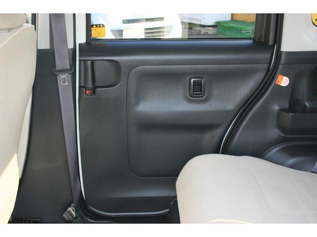 ムーヴキャンバス Ｇメイクアップ　ＳＡＩＩＩ　ホワイトツートンルーフ　純正ワイドナビ　フルセグＴＶ　ＣＤ／ＤＶＤビデオ　Ｂｌｕｅｔｏｏｔｈ　両側電動ドア　ＬＥＤライト　ＡＢＳ　４エアバック　スマートキー　プッシュスタート　禁煙車（40枚目）