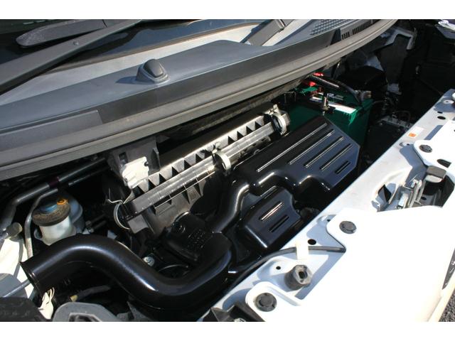 ムーヴキャンバス Ｇメイクアップ　ＳＡＩＩＩ　ホワイトツートンルーフ　純正ワイドナビ　フルセグＴＶ　ＣＤ／ＤＶＤビデオ　Ｂｌｕｅｔｏｏｔｈ　両側電動ドア　ＬＥＤライト　ＡＢＳ　４エアバック　スマートキー　プッシュスタート　禁煙車（69枚目）