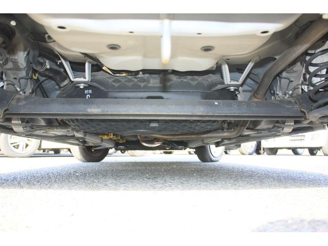 ムーヴキャンバス Ｇメイクアップ　ＳＡＩＩＩ　ホワイトツートンルーフ　純正ワイドナビ　フルセグＴＶ　ＣＤ／ＤＶＤビデオ　Ｂｌｕｅｔｏｏｔｈ　両側電動ドア　ＬＥＤライト　ＡＢＳ　４エアバック　スマートキー　プッシュスタート　禁煙車（72枚目）