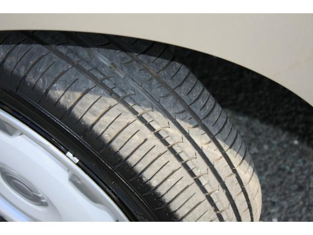 ムーヴキャンバス Ｇメイクアップ　ＳＡＩＩＩ　ホワイトツートンルーフ　純正ワイドナビ　フルセグＴＶ　ＣＤ／ＤＶＤビデオ　Ｂｌｕｅｔｏｏｔｈ　両側電動ドア　ＬＥＤライト　ＡＢＳ　４エアバック　スマートキー　プッシュスタート　禁煙車（80枚目）