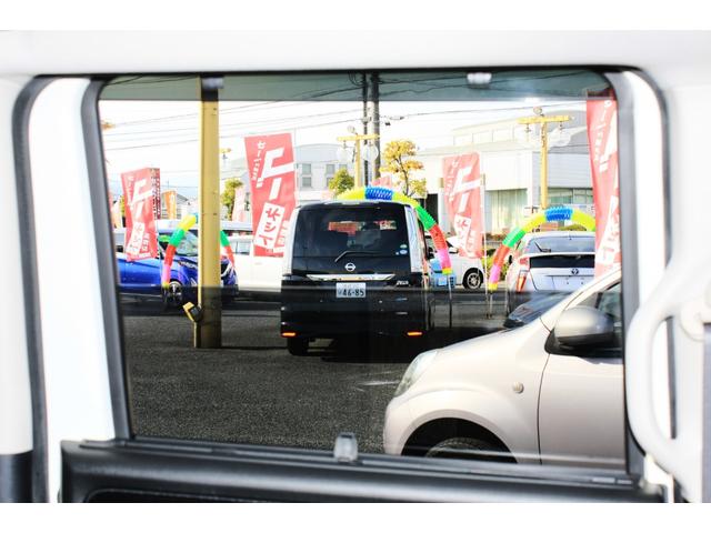 N-BOXカスタム 2トーンカラースタイル G・ターボLパッケージ ブラックルーフ ターボモデル パドル7速MTモードCVT 両側電動スライドドア SDナビ ワンセグTV CD/DVDビデオ Bluetooth バックカメラ クルーズコントロール 禁煙車(46枚目)