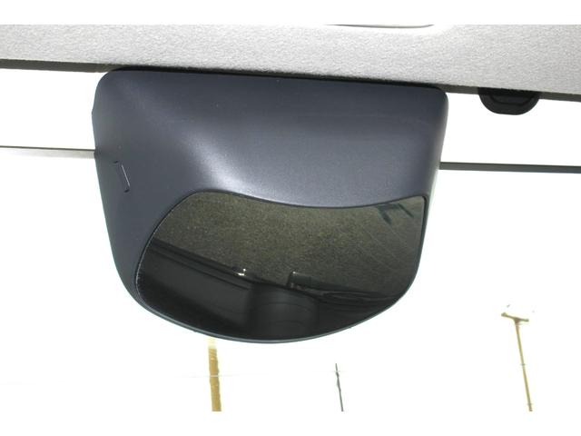 N-BOXカスタム 2トーンカラースタイル G・ターボLパッケージ ブラックルーフ ターボモデル パドル7速MTモードCVT 両側電動スライドドア SDナビ ワンセグTV CD/DVDビデオ Bluetooth バックカメラ クルーズコントロール 禁煙車(70枚目)