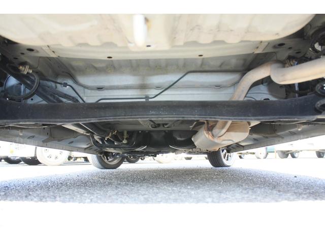 N-BOXカスタム 2トーンカラースタイル G・ターボLパッケージ ブラックルーフ ターボモデル パドル7速MTモードCVT 両側電動スライドドア SDナビ ワンセグTV CD/DVDビデオ Bluetooth バックカメラ クルーズコントロール 禁煙車(76枚目)