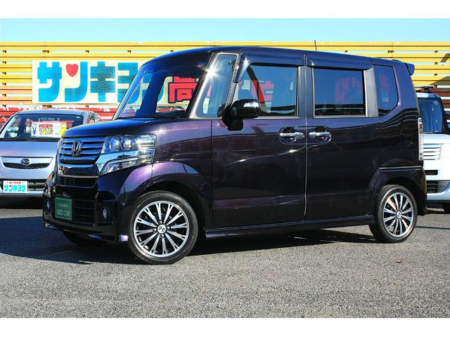 Ｎ－ＢＯＸカスタム Ｇ・ターボＡパッケージ　ターボ　７速ＭＴモード付ＣＶＴ　両側電動ドア　ＳＤナビ　フルセグＴＶ　ＣＤ／ＤＶＤビデオ　Ｂｌｕｅｔｏｏｔｈ　バックカメラ　クルーズコントロール　８エアバッグ　スマートキー　純正１５ｉｎアルミ　禁煙車（2枚目）