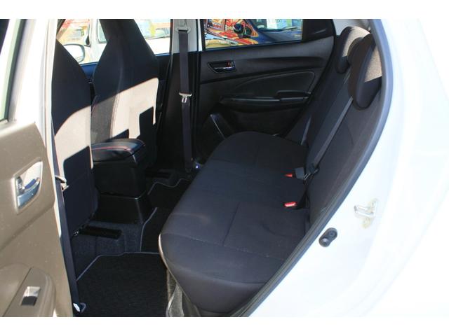 スイフトスポーツ ベースグレード 2型モデル 全方位カメラ デュアルセンサーブレーキサポート ワイドナビ/フルセグ/CD/DVDビデオ/BT 追加メーター×2(過給/油圧) ボンネットダンパー 社アルミ/マフラー 雹害歴少あり(40枚目)