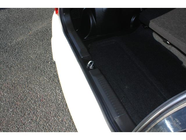 スイフトスポーツ ベースグレード 2型モデル 全方位カメラ デュアルセンサーブレーキサポート ワイドナビ/フルセグ/CD/DVDビデオ/BT 追加メーター×2(過給/油圧) ボンネットダンパー 社アルミ/マフラー 雹害歴少あり(47枚目)